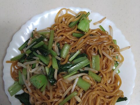 小松菜ともやしの焼きラーメン